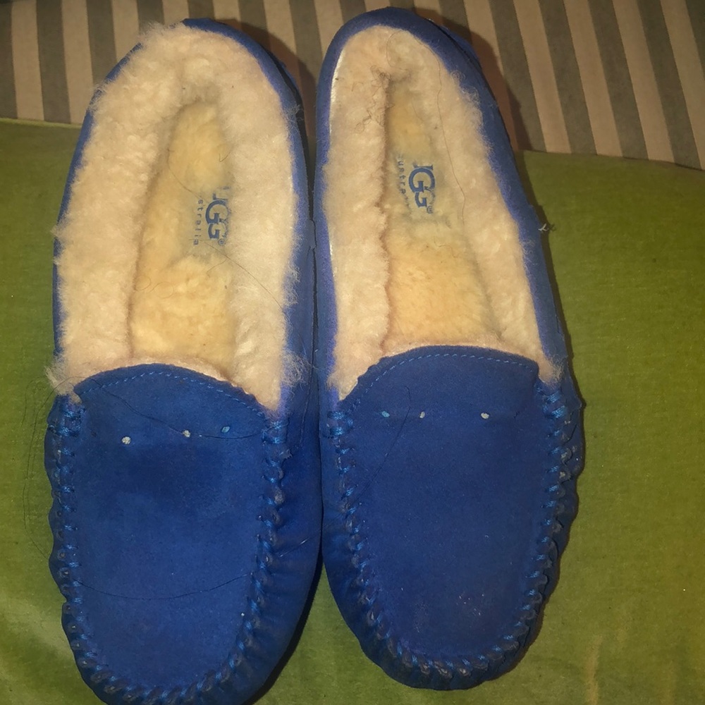 Unisex UGG mocassins